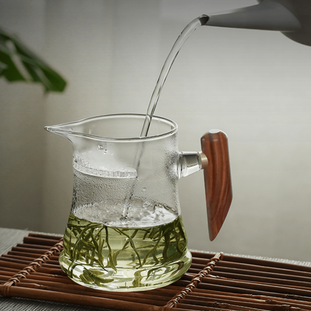 Borosilicate Glass Crescent Filter Cup with Wooden Handle(360ml)